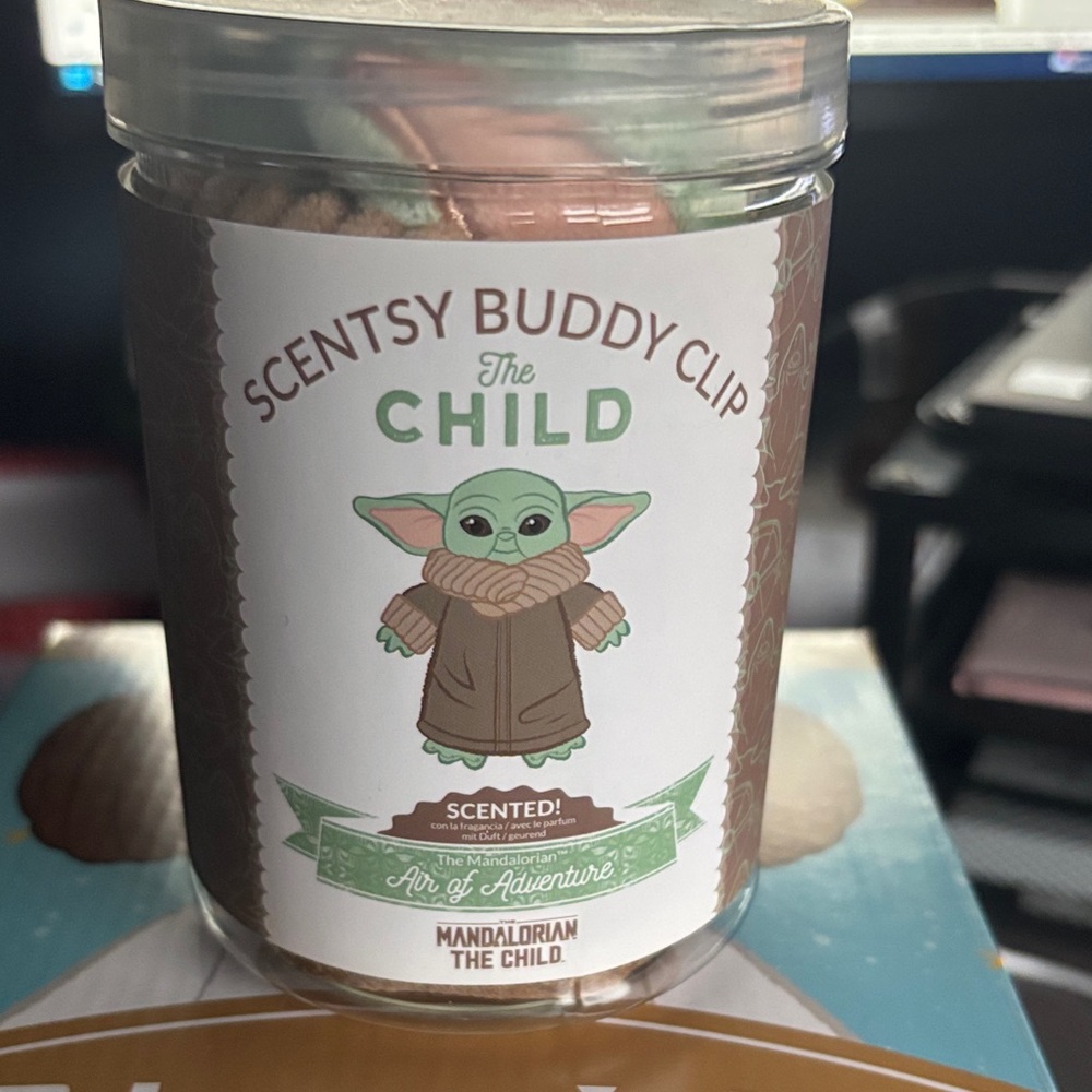 Scentsy Buddy Clip - The Child - Green and Tan